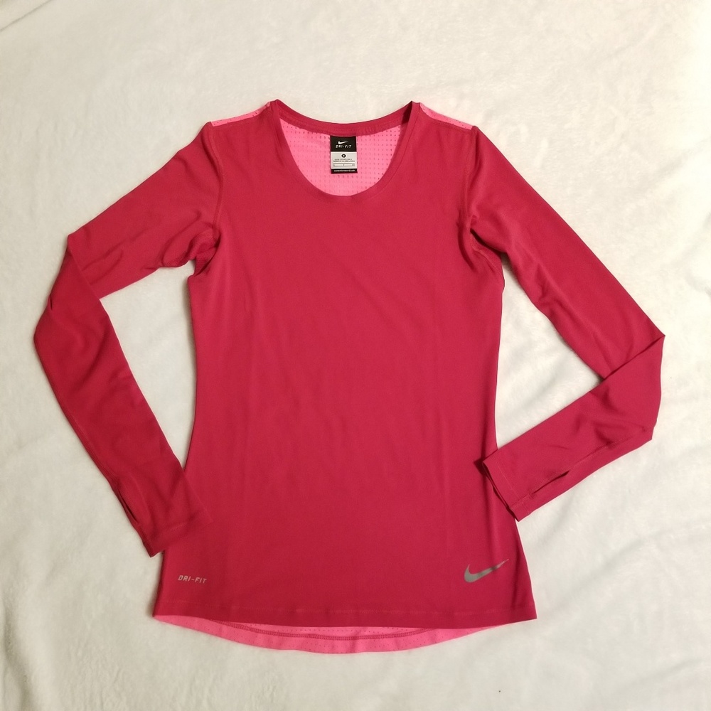 Nike Active shirt Size S